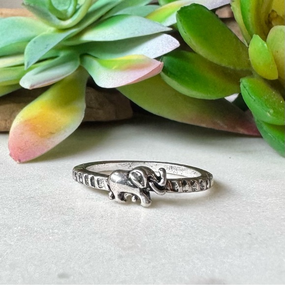 Tiny Gypsy Silver Elephant Minimalist Boho Ring 8 - Picture 2 of 9